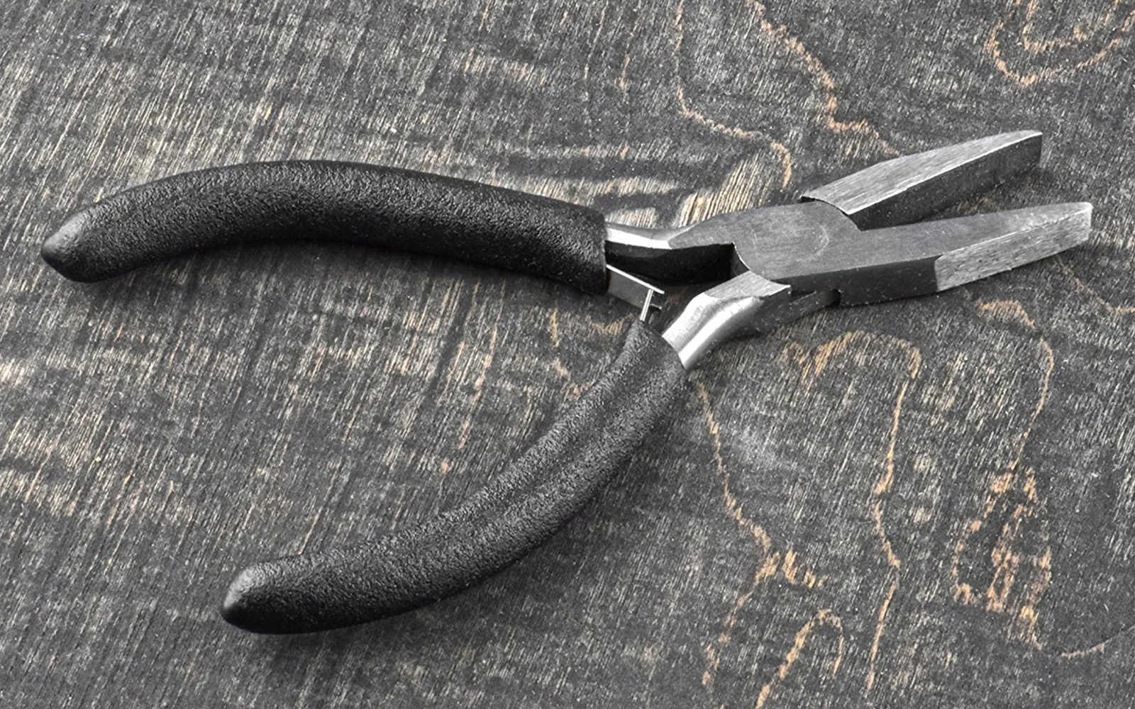 5" Flat Nose Smooth Jaw Pliers - Image 4