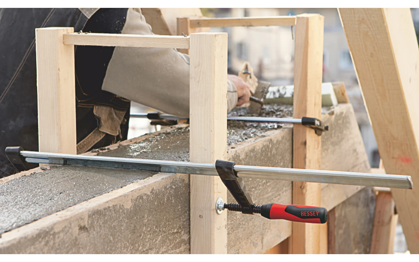 Bessey 24" Heavy-Duty Steel Bar Clamp with 2K Handle ~ TGK4.524+2K - Image 2