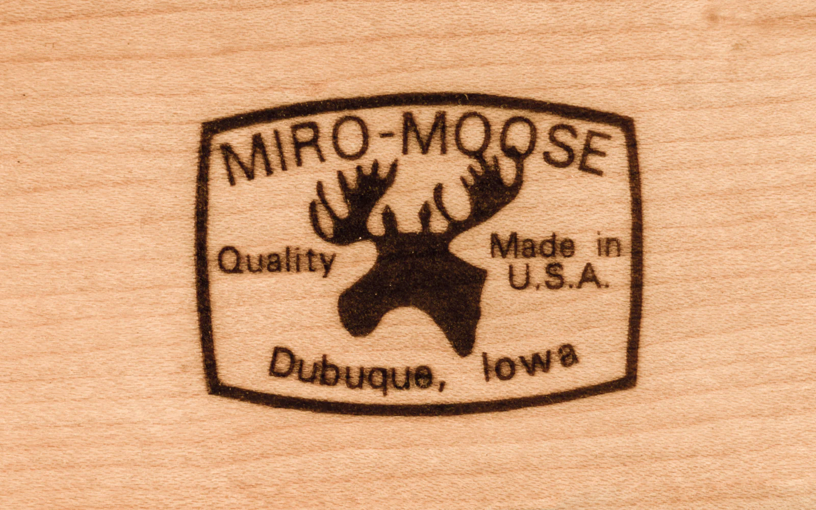 Dubuque "Miro-Moose" 8" x 8-1/2" Wooden Cam Clamp - Image 2