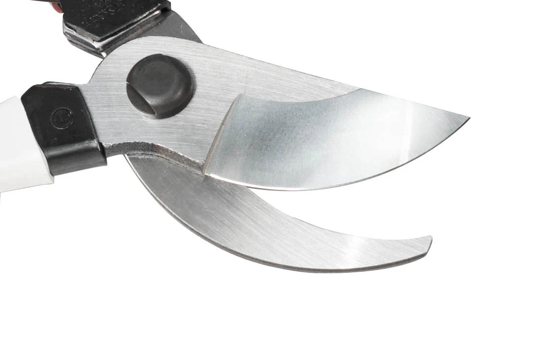 Japanese Okatsune Bypass Pruners ~ No. 103 Medium - Image 4