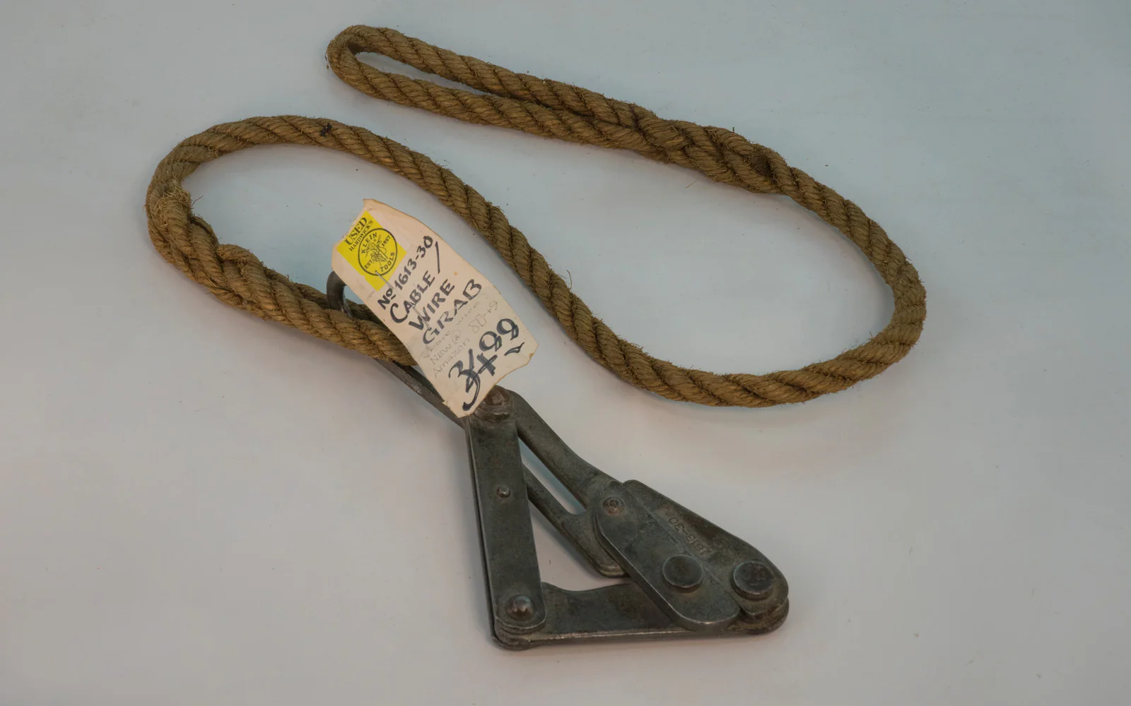 Klein Cable / Wire Grab, No. 1613-30 - USED