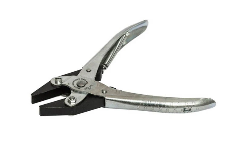 Maun Parallel Action Flat Nose Plier ~ Smooth Jaws with Spring Return - Image 3