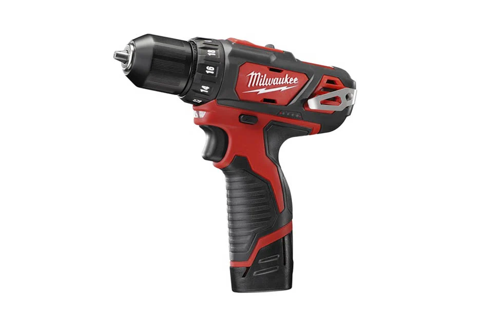 Milwaukee M12™ 12V Lithium-Ion 3/8" Cordless Drill/Driver Kit‎ ~ 2407-22 - Image 4