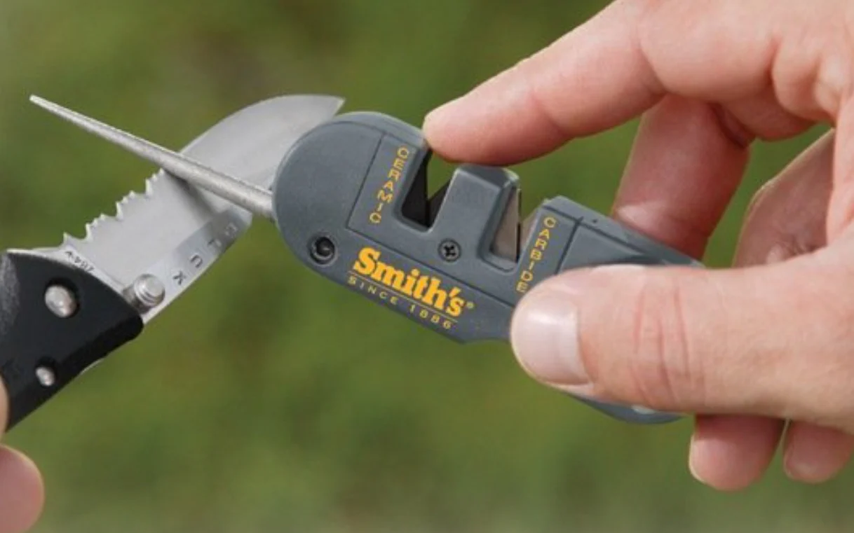 Smith's "Pocket Pal" Knife Sharpener - Image 2