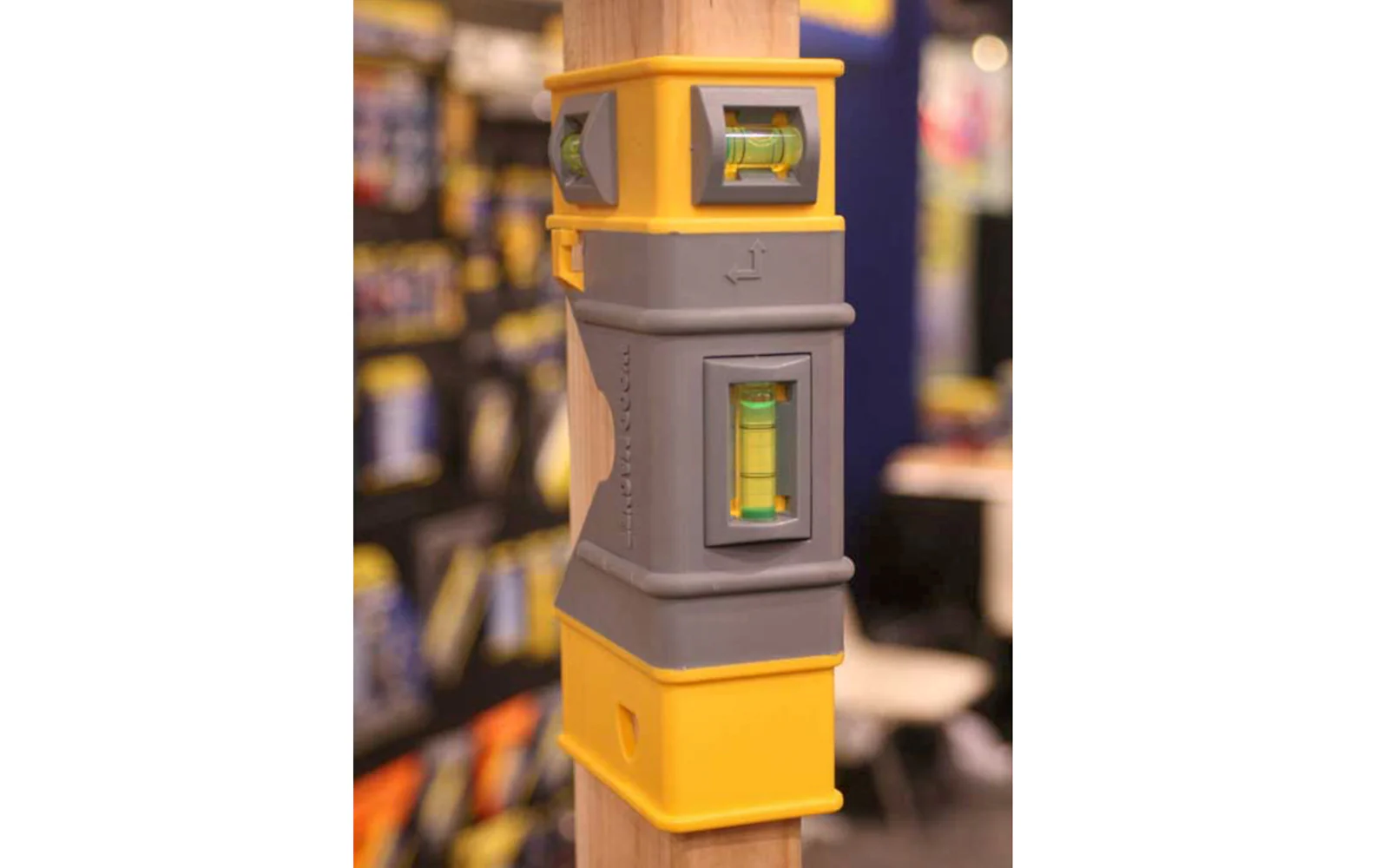 Swanson Wood Magnet Level - Image 3